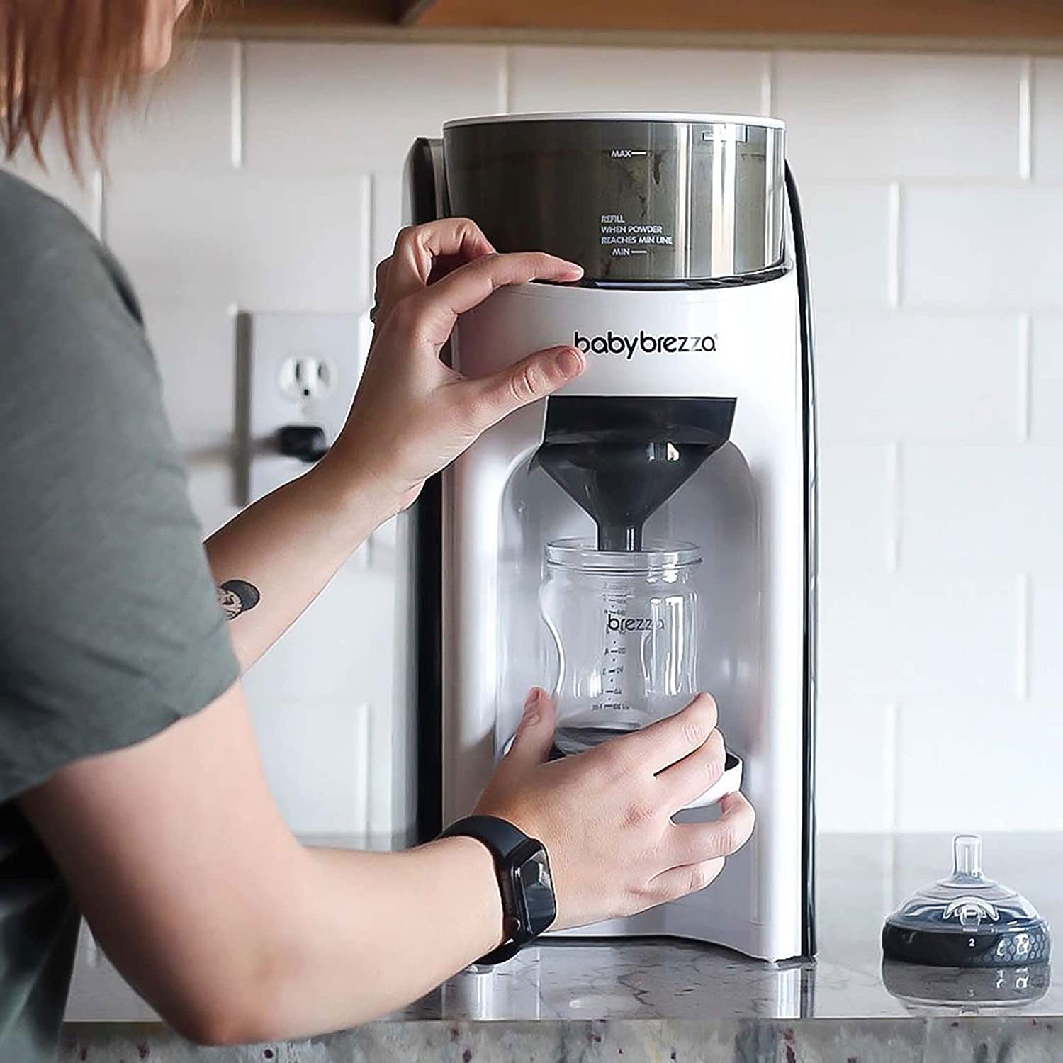 New and Improved  Formula Pro Advanced Formula Dispenser Machine - Automatically Mix a Warm Formula Bottle Instantly - Easily Make Bottle with Automatic Powder Blending